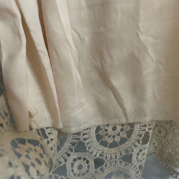 NWOT midi flowy cream lace overlay dress, flared long sleeves, fully lined - Picture 5 of 6